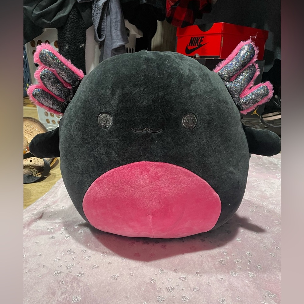 Squishmallow axolotl 14” jaelyn